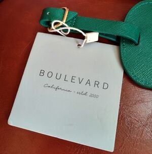 Steve Madden Wallet Bundle